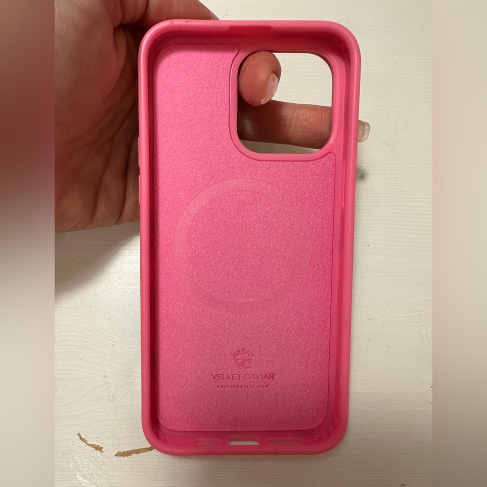 Velvet Caviar Vibe Check Case iPhone 14 ProMax - Picture 8 of 9